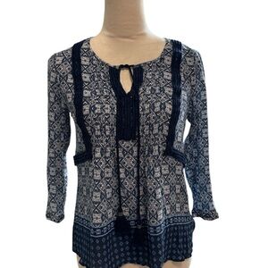Daniel Rainn Navy and White Patterned Blouse